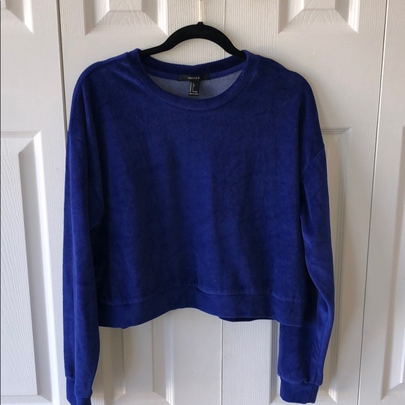 Forever 21 Sweaters - Royal blue crop sweater